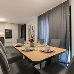 Lägenhet Apartman Nice Zadar