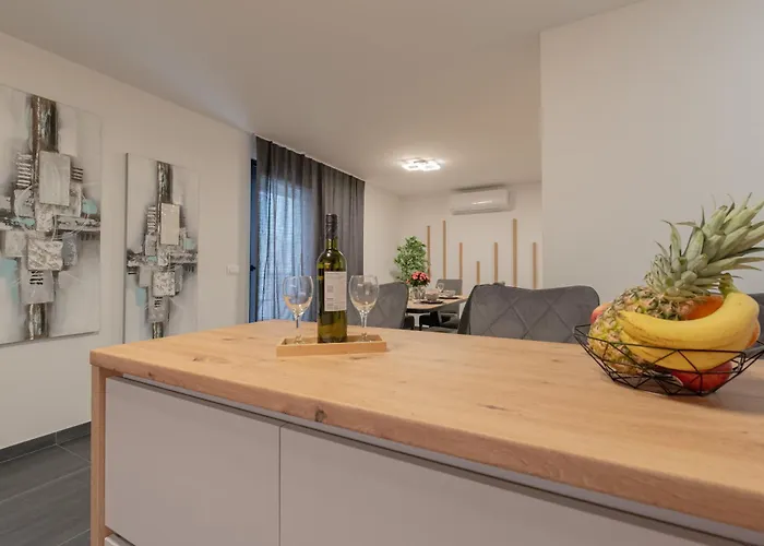 דירה Apartman Nice *