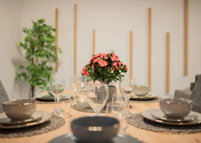 Apartman Nice דירה *