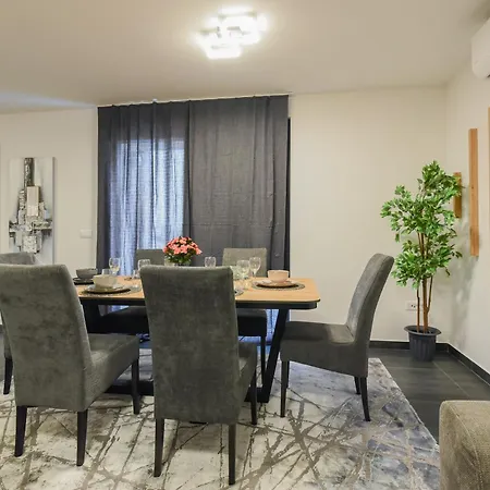 Apartman Nice * Zadar